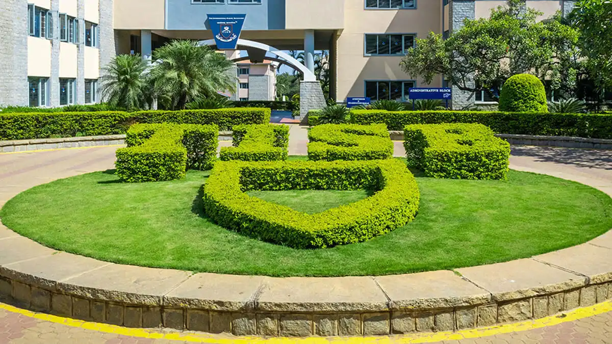 The International School campus 7