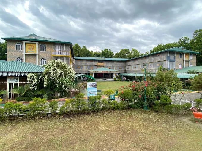 Doon Heritage School campus 1