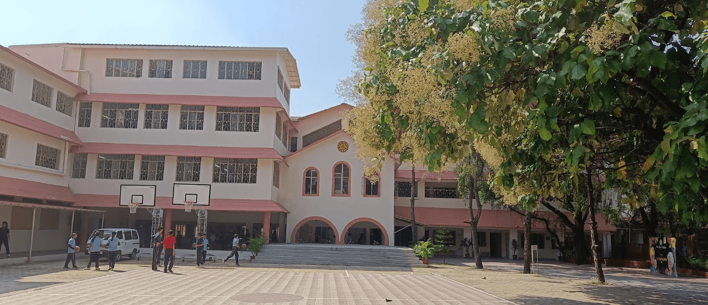 Ann Mary School campus 4