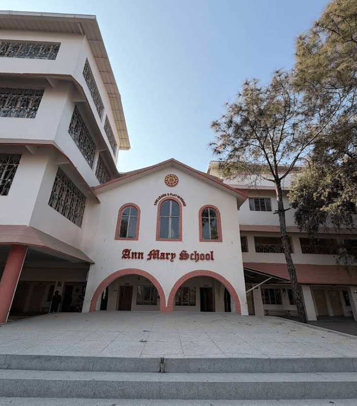 Ann Mary School campus 6