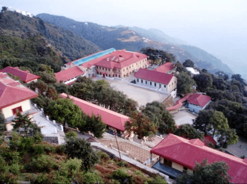 Guru Nanak Fifth Centenary School campus 4