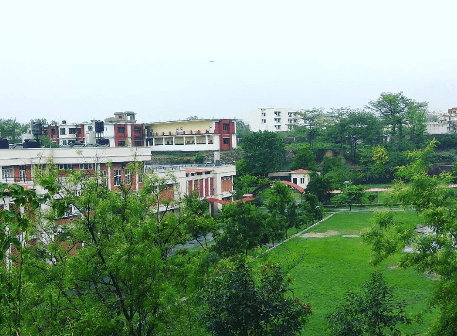 Him Jyoti School campus 3