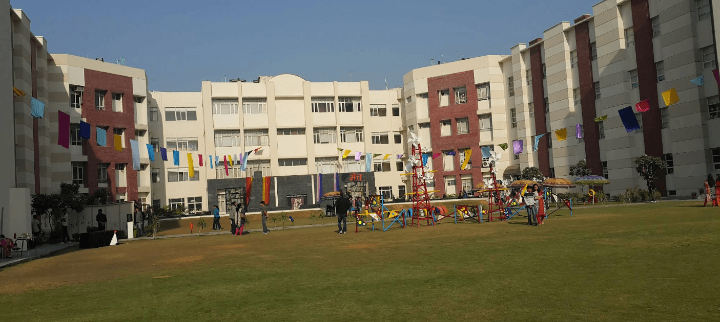 Manav Rachna International School facility 1