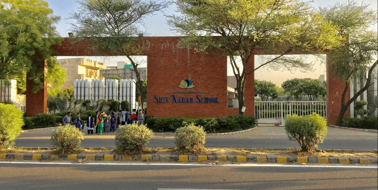 Shiv Nadar School campus 8